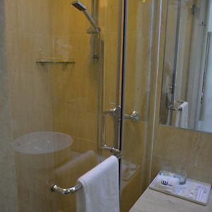 Superior City Twin Room Upper Floors
